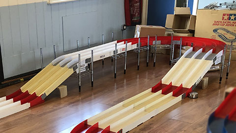 Picture of a Tamiya Mini 4WD 3 lanes junior circuit 20/160 degree bank B Max GP UK 2026 set